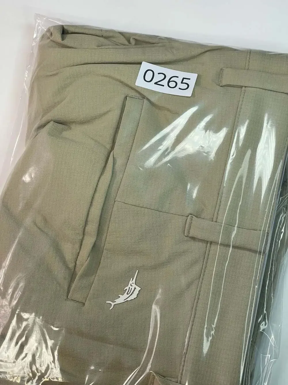 Tommy Bahama IslandZone Chip Shot Performance Shorts Sz 44 w/ 9” lgnth